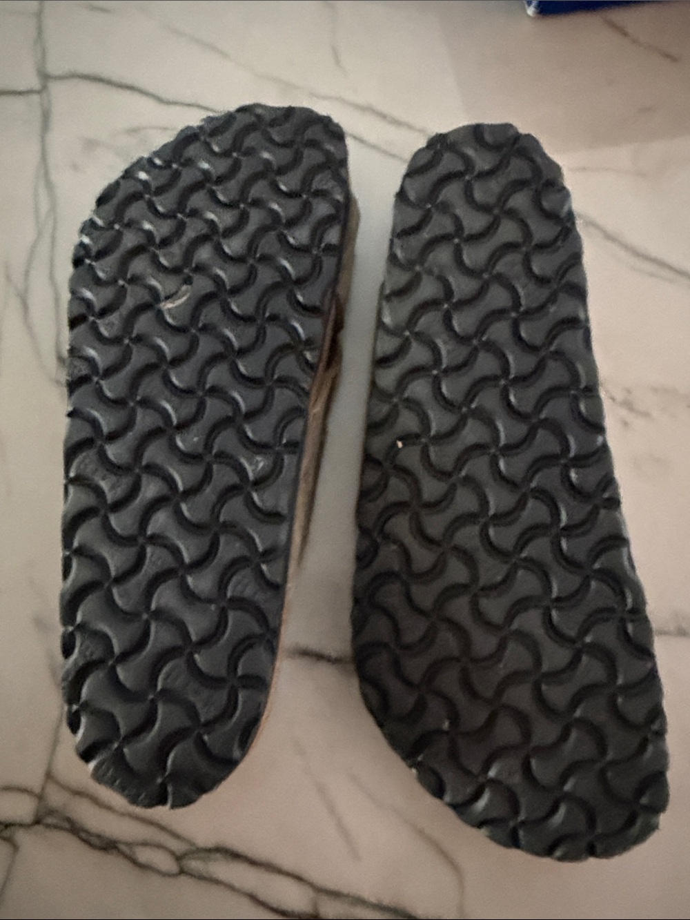 Sandals - Picture 2 of 5